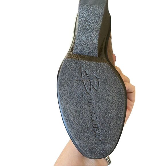 B Makowsky NWOT taupe suede wedge heel lace up ankle boot /8 - Picture 5 of 5